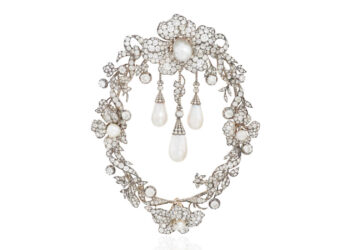 ” سوذبيز” تطرح مجوهرات ملكية نادرة للبيع بالمزاد.. قيمتها 5.6 مليون دولار