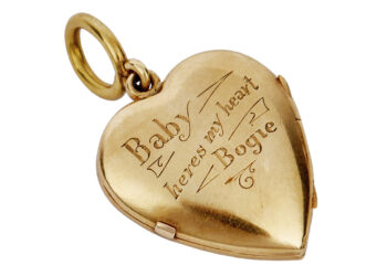 مزاد «أساطير وملوك هوليوود» يعرض قلادة تصل قيمتها إلى 20 دولار