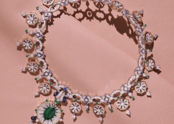 الصحفيون.. في رحلة خاصة مع “فان كليف أند آربلز” خلال عرض مجموعتها الجديدة في روما