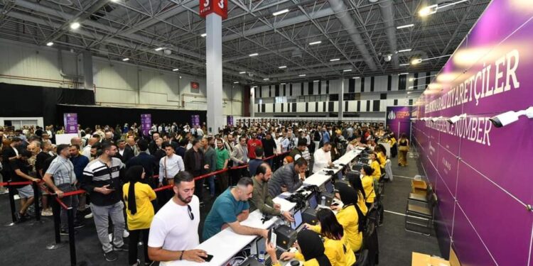 معرض “اسطنبول الدولي للمجوهرات” يواصل فعاليته في دروته الـ54