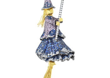 بروش “زيز” من إبداعات” سيكادا” في عيد الهالوين