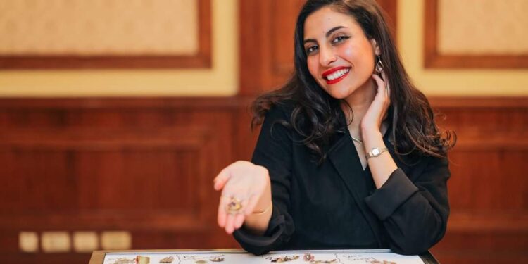 «ندى عمر» موهبة تشق طريقها نحو الاحترافية في عالم المجوهرات 88 «ندى عمر» موهبة تشق طريقها نحو الاحترافية في عالم المجوهرات