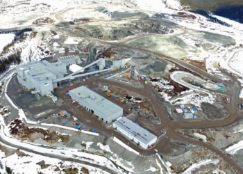 “ستورنواي ديموندز” توقف العمليات في منجم رينارد للألماس