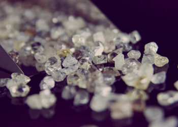 السلطات البلجيكية تداهم شركات الألماس التابعة للحكومة الروسية