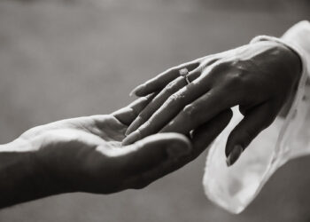 “دايموندز فاكتوري”.. ترصد أنواع خواتم الخطوبة الأكثر رواجًا في عام 2024