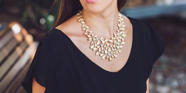 تخفيضات 50% على المجوهرات في مهرجان ديوالي في دبي