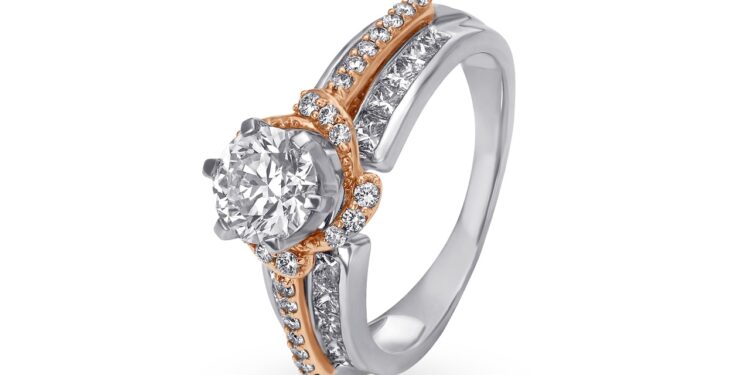 لتحفيز المبيعات.. " تيتان" عملاق الألماس الهندية تخفض أسعار منتجاتها 88 لتحفيز المبيعات.. ” تيتان” عملاق الألماس الهندية تخفض أسعار منتجاتها