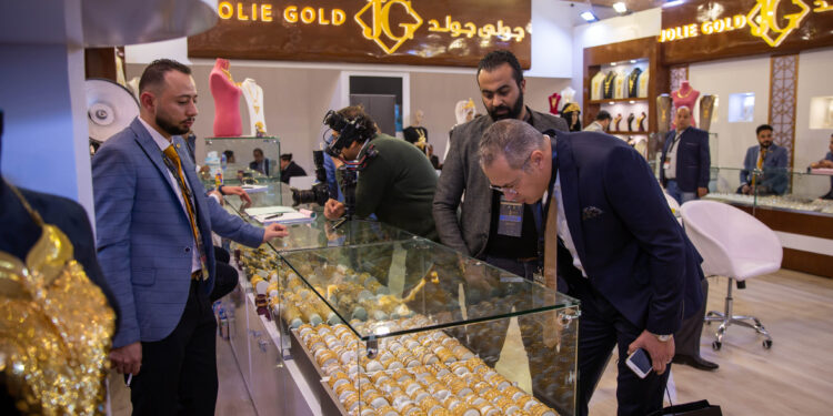 شعبة الذهب والمعادن الثمينة تستهدف رفع صادرات مصر من المشغولات إلى 250 مليون دولار في 2024