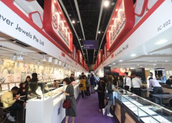 6.4 مليار دولار مبيعات المجوهرات في هونج كونج خلال الأشهر العشرة الأولى من 2024