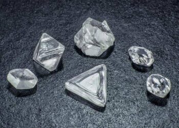 الحرب الروسية الاوكرانية تؤدي لفشل «كيمبرلي» للألماس في إصدار بيان ختامي