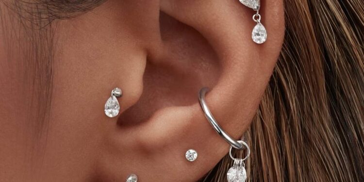 توقعات باستمرار موضة «البيرسينج» على المجوهرات في 2024