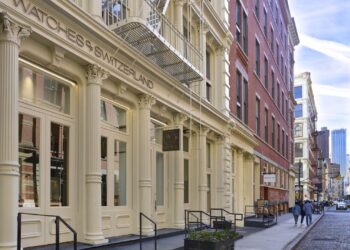 “الساعات السويسرية” تتوقع مبيعات بقيمة 1.8 مليار دولار مع نهاية يونيو المقبل