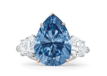 ماسة «بلو رويال» تحقق 44 مليون دولار في مزاد كريستيز