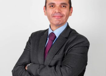 مدحت نافع: 32 % إيرادات الاستثمار في صناديق الذهب في ٦ أشهر