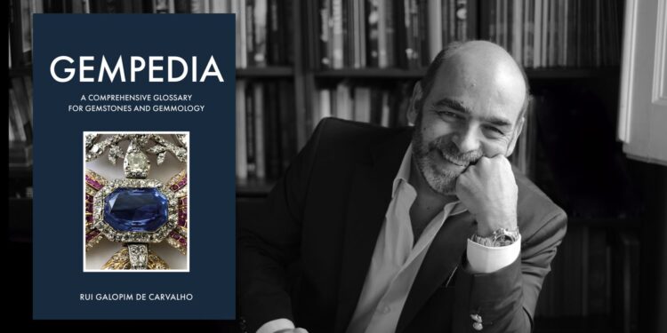 طرح كتاب “جيمبيديا”.. يضم 7.3 ألف مصطلح عن الأحجار الكريمة وعلومها