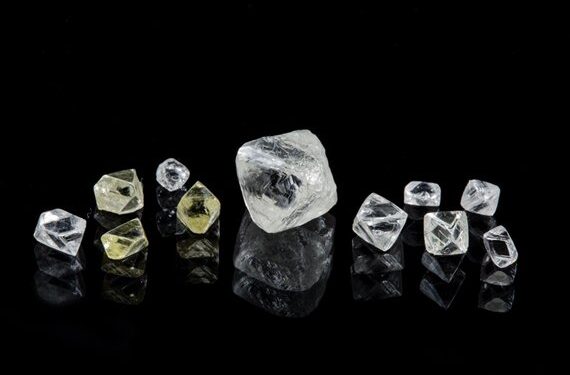 7.6 مليار دولار قيمة عملاق الألماس "دي بيرز" 88 7.6 مليار دولار قيمة عملاق الألماس “دي بيرز”