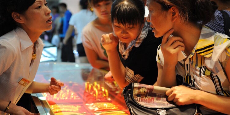 أزمات الصين.. تدفع بانهيار الطلب على الألماس 87 أزمات الصين.. تدفع بانهيار الطلب على الألماس