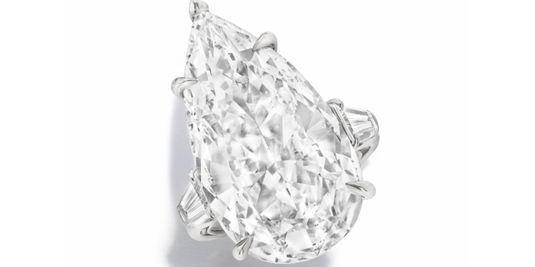 "كريستيز" تعرض للبيع بالمزاد خاتمًا من الألماس يقدر سعره بمليون دولار 96 “كريستيز” تعرض للبيع بالمزاد خاتمًا من الألماس يقدر سعره بمليون دولار