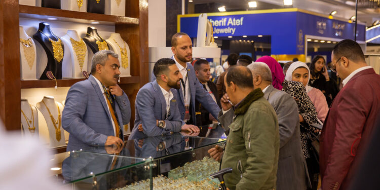 ترقب بالأسواق لقرار الحكومة بشأن مبادرة إعفاء الذهب من الجمارك