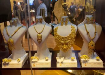 عاجل: ارتفاع أسعار الذهب عقب قرار الفيدرالي الأمريكي تثبيت أسعار الفائدة