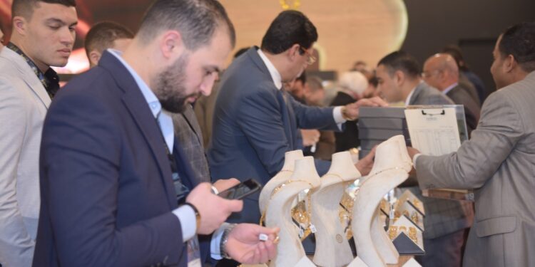 «آي صاغة»: 2.3 % ارتفاعًا في أسعار الذهب بالبورصة العالمية خلال أسبوع