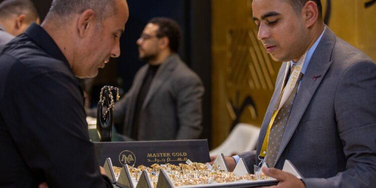 10 % زيادة في مصنعية جرام الذهب بداية يوليو المقبل .. و 80 جنيهًا متوسط مصنعية عيار 18 88 10 % زيادة في مصنعية جرام الذهب بداية يوليو المقبل .. و 80 جنيهًا متوسط مصنعية عيار 18