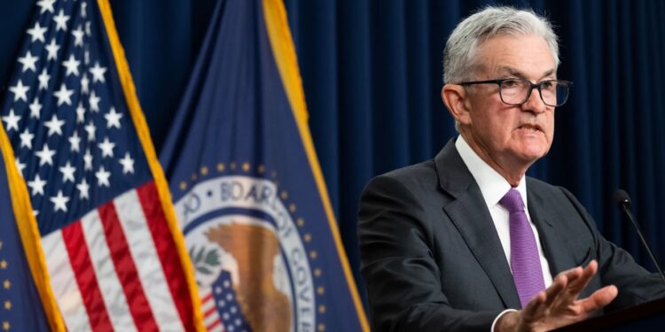 رئيس الفيدرالي الأمريكي: لا نمتلك الثقة الكافية في خفض أسعار الفائدة 88 رئيس الفيدرالي الأمريكي: لا نمتلك الثقة الكافية في خفض أسعار الفائدة