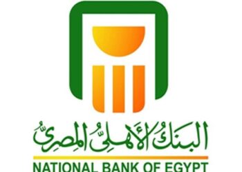 البنك الأهلي يخفض عمولة المعاملة بالنقد الأجنبي إلى 5%