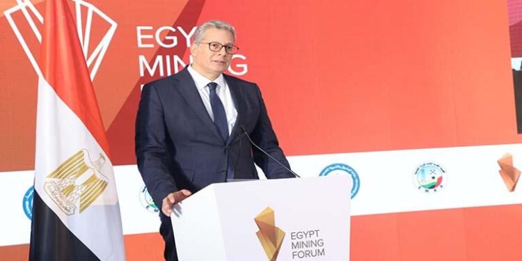 وزير البترول: 7.3 مليون أوقية نسبة الاحتياطي من الذهب 88 وزير البترول: 7.3 مليون أوقية نسبة الاحتياطي من الذهب