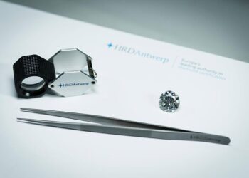 إنترريجونال: 1.6 مليار دولار حجم ألماس CVD في دبي