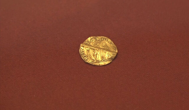 اكتشاف عملات ذهبية استثنائية في قبر السلطان سليمان الأول 89 اكتشاف عملات ذهبية استثنائية في قبر السلطان سليمان الأول