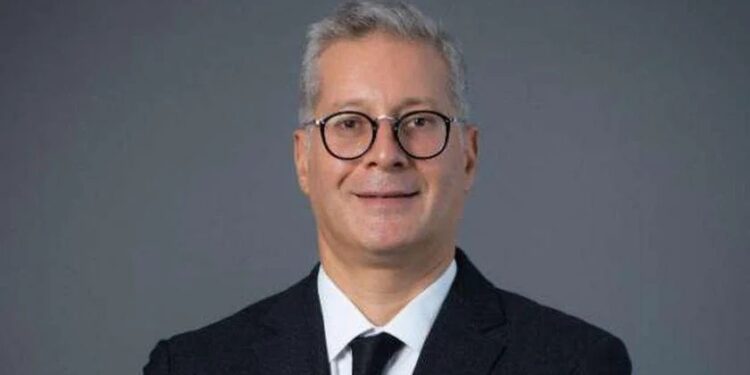 وزير البترول أمام البرلمان: نستهدف إنتاج 800 ألف أوقية ذهب عام 2030 88 وزير البترول أمام البرلمان: نستهدف إنتاج 800 ألف أوقية ذهب عام 2030