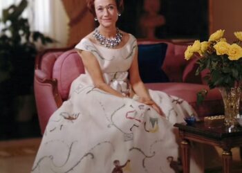 تقرير لـ«ديلي ميل» يكشف تورط «واليس سيمبسون» بسرقة مجوهرات بقيمة 17 مليون جنيه إسترليني