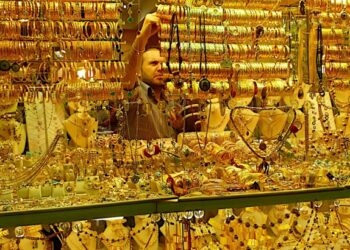 «آي صاغة»: بيانات الوظائف الأمريكية تدفع الذهب للصعود وعيار 21 يسجل 3200 جنيه