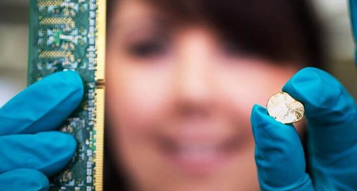 بريطانيا تأسس مصنعًا لاستخلاص الذهب من النفايات الإلكترونية 92 بريطانيا تأسس مصنعًا لاستخلاص الذهب من النفايات الإلكترونية