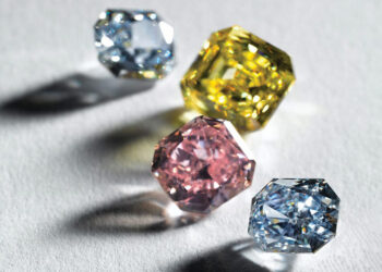 منظمة أبحاث الألماس الملون: ارتفاع سعر الألماس الوردي بنسبة 398%