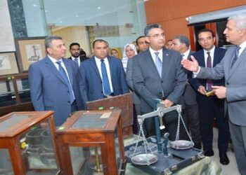 وزير التموين يشدد على ضرروة الانتهاء من منظومة دمغ الذهب بالليزر