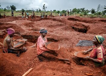 الأمم المتحدة تطرح برامج جديدة للتخلص من استخدام الزئبق في تعدين الذهب