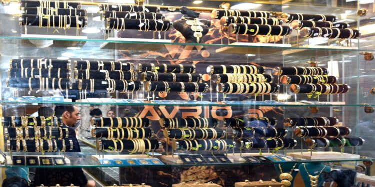 «أفريو جولد» تفتتح أول فروعها للجملة والتجزئة في الصاغة