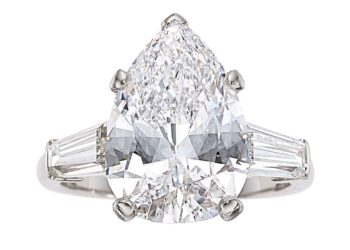 عرض خاتمًا ماسيًا للبيع بمزاد دار «هيريتيج» بسعر 300 ألف دولار