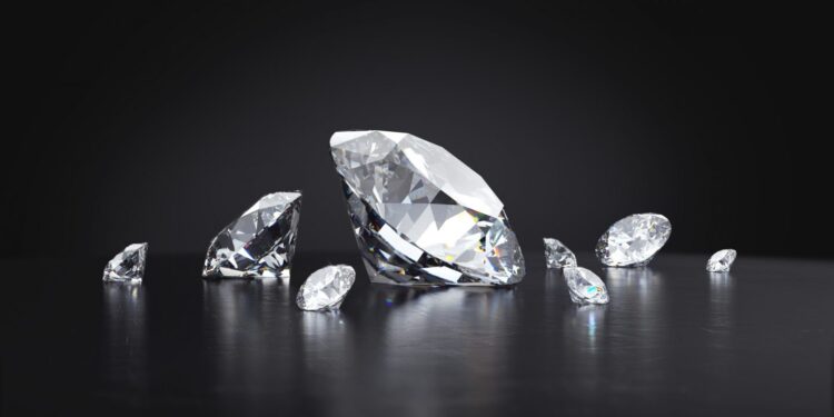 انتقادات لإعلانات مضللة وكاذبة عن الألماس الطبيعي لصالح الصناعي بالهند 88 انتقادات لإعلانات مضللة وكاذبة عن الألماس الطبيعي لصالح الصناعي بالهند