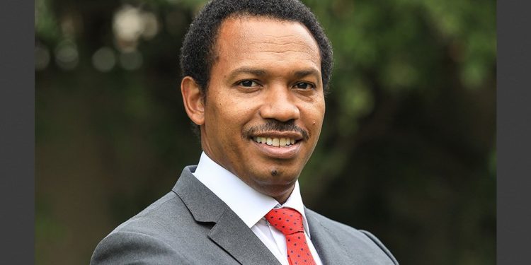 الرئيس التنفيذي لـ «دي بيرز»: إنتاج الألماس الطبيعي من المناجم بلغ ذروته