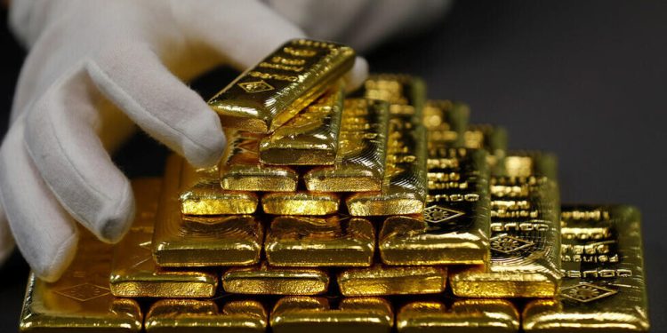 تقارير: المخاطر الجيوسياسية في الشرق الأوسط ستدفع الـذهب لتجاوز 3 آلاف دولار للأوقية 96 تقارير: المخاطر الجيوسياسية في الشرق الأوسط ستدفع الـذهب لتجاوز 3 آلاف دولار للأوقية