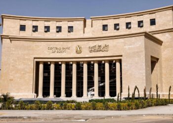 هل يسمح البنك المركزي للشركات باستيراد الذهب مرة أخرى؟