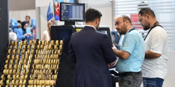 التقرير الأسبوعي لـ«آي صاغة»: 10 جنيهات تراجًعا في أسعار الذهب بالأسواق المحلية خلال أسبوع