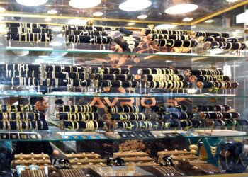 «مركز الملاذ الآمن»: 2.3 % تراجعًا في أسعار الفضة بالأسواق المحلية خلال أسبوع