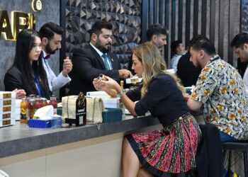 مستشار وزير التموين يكشف مصير أسعار الذهب عقب الانتخابات الأمريكية