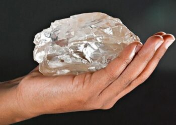 بوتسوانا تطلق اسمًا جديدًا على ثاني أكبر ماسة في العالم