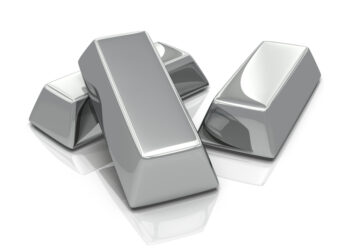 هيراوس:الفضة قد تتفوق على الذهب وتوقعات بارتفاع الأوقية إلى 40 دولارًا في 2025