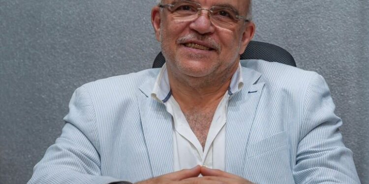 خلال برنامج عيار 24| لطفي منيب: لا يوجد ما يسمى بالجنيه البلدي.. والدمغة معيار التداول بالأسواق 87 خلال برنامج عيار 24| لطفي منيب: لا يوجد ما يسمى بالجنيه البلدي.. والدمغة معيار التداول بالأسواق